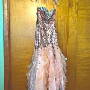 Prom/homecoming dress. Size 4